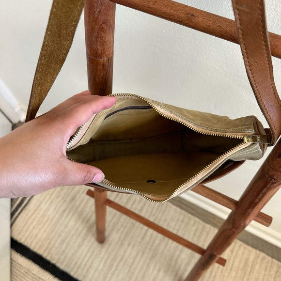 Vintage suede shoulder bag - Picture 6 of 7